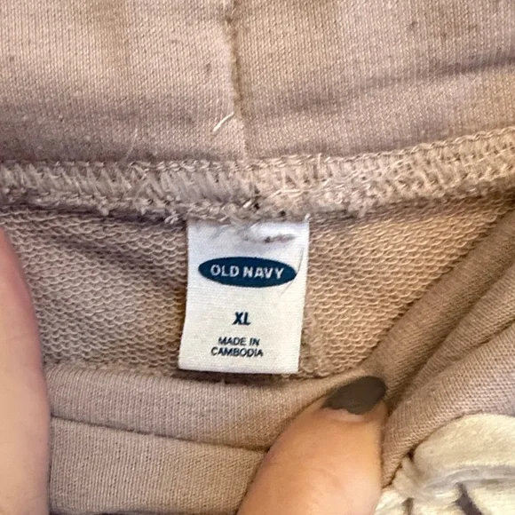 🏃‍♀️🏃‍♀️🏃‍♀️3 for 12$🏃‍♀️🏃‍♀️🏃‍♀️Old Navy Tan Joggers-XL - Picture 6 of 9